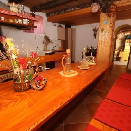 Holiday House With A Swimming Pool Cepic, Central Istria - Sredisnja Istra - 7403 Holiday home Pulgarija Cepic